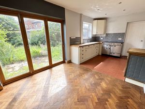 Open Plan Dining Kitchen- click for photo gallery